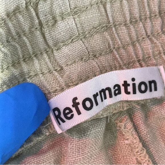 Reformation 100% Linen High rise Nashville shorts Light Green Size XL - Picture 6 of 7